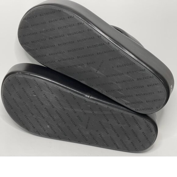 Balenciaga | Rise Thong Sandal in Black - Picture 6 of 6